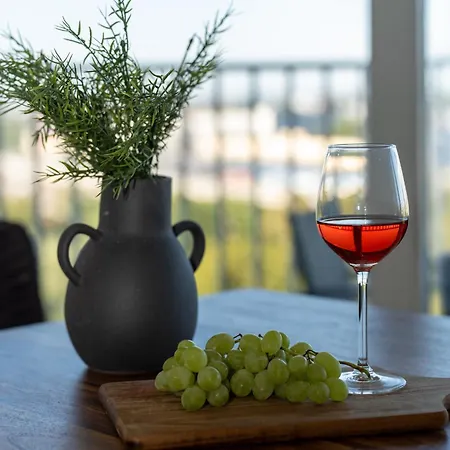 Helles Mit Tollem Blick Ueber Augsburg